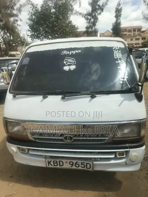 Toyota HiAce 2002 White
