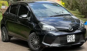 Toyota Vitz 2015 Black