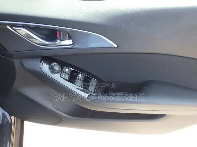 Mazda Axela 2019 Gray