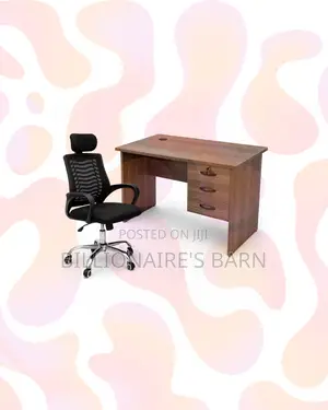 Compact 1m Desk and Headrest Mesh Chair for Workday Focus