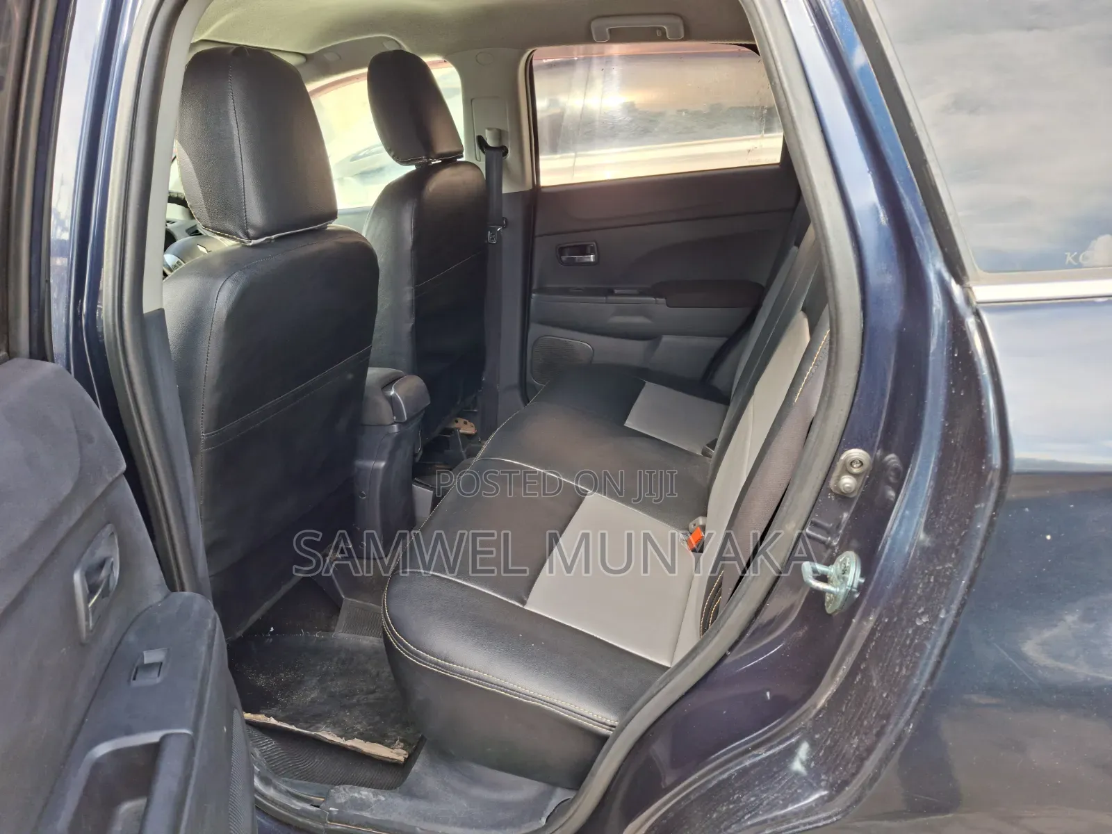 Mitsubishi RVR 2.0 2012 Black