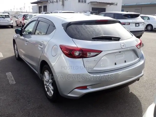 Mazda Axela 2019 Silver