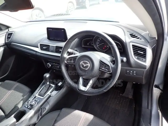 Mazda Axela 2019 Silver