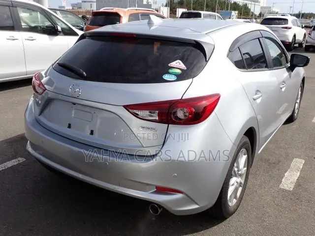 Mazda Axela 2019 Silver