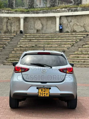 Mazda 2 2018 Silver