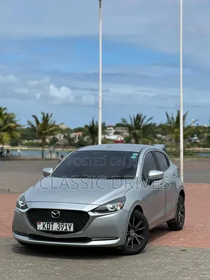 Mazda 2 2018 Silver