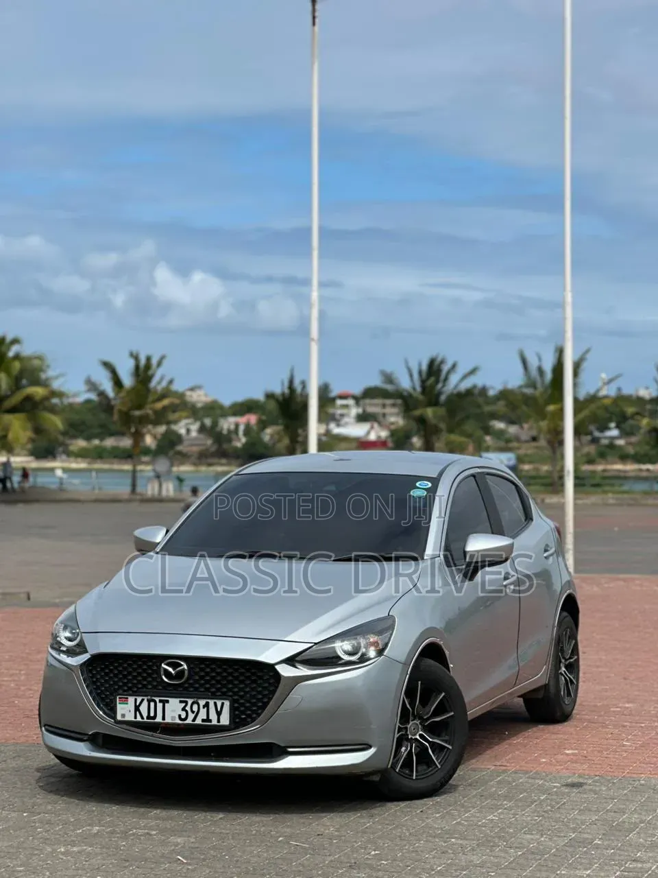 Mazda 2 2018 Silver