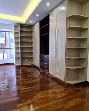 Wardrobes/Kitchen Cabinets Specialist