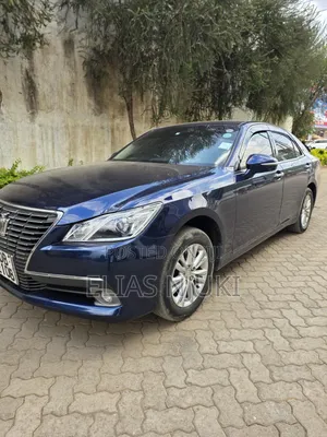 Toyota Crown 2015 Blue