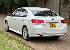 Subaru Legacy 2012 Pearl