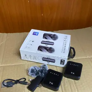Professionals Universal 3-in-1 Wireless Lavalier Microphone Type-C