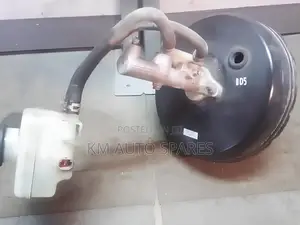 Toyota Ipsum Brake Booster/Master Cylinder