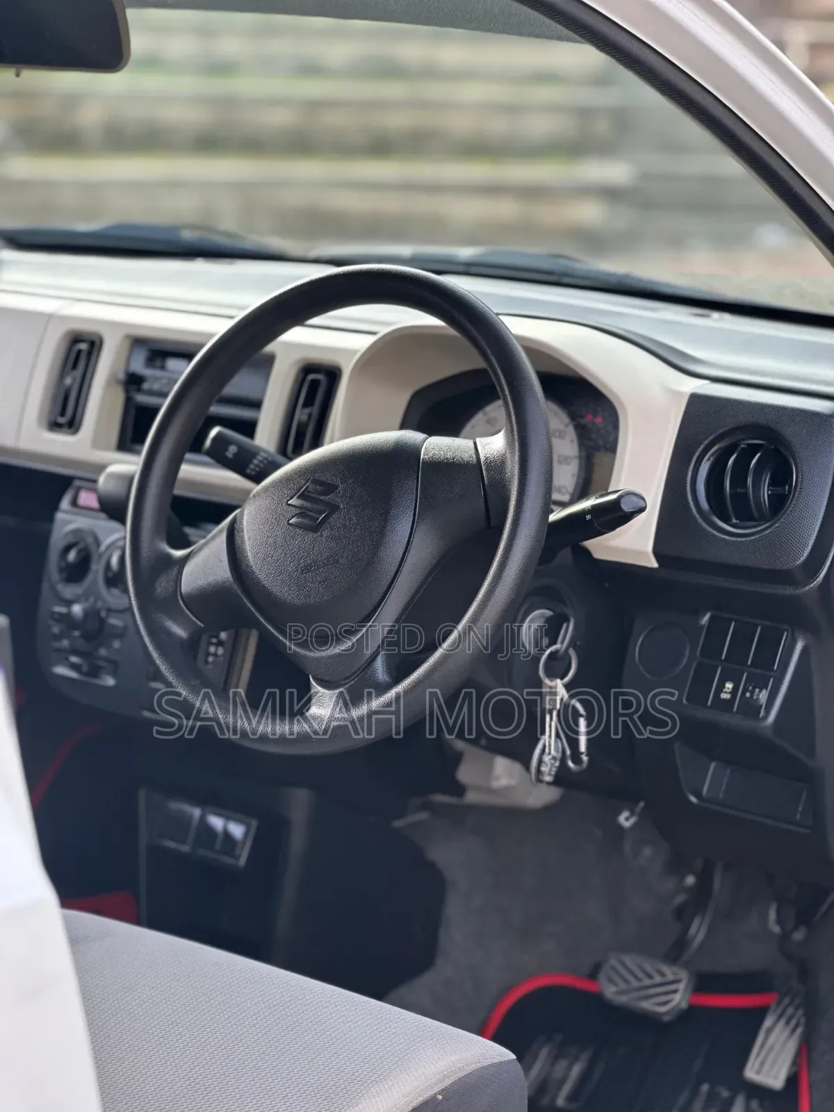 Suzuki Alto 2018 White