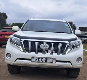 Toyota Land Cruiser Prado 2015 White