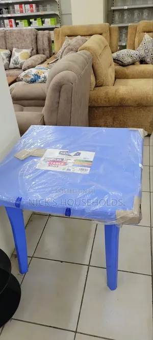 Square Plastic Table, Heavy Duty Plastic Table