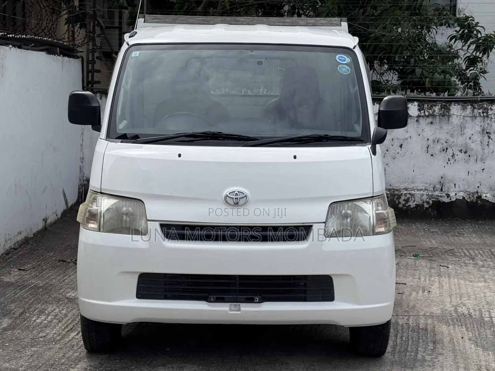 Toyota TownAce 2019 White