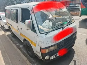 Nissan Caravan (Urvan) 1996 White