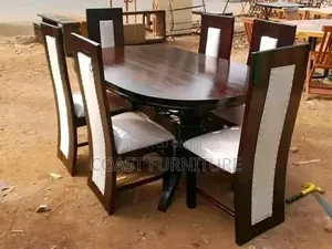 6 Seaters Dining Table Suitable for Your Family