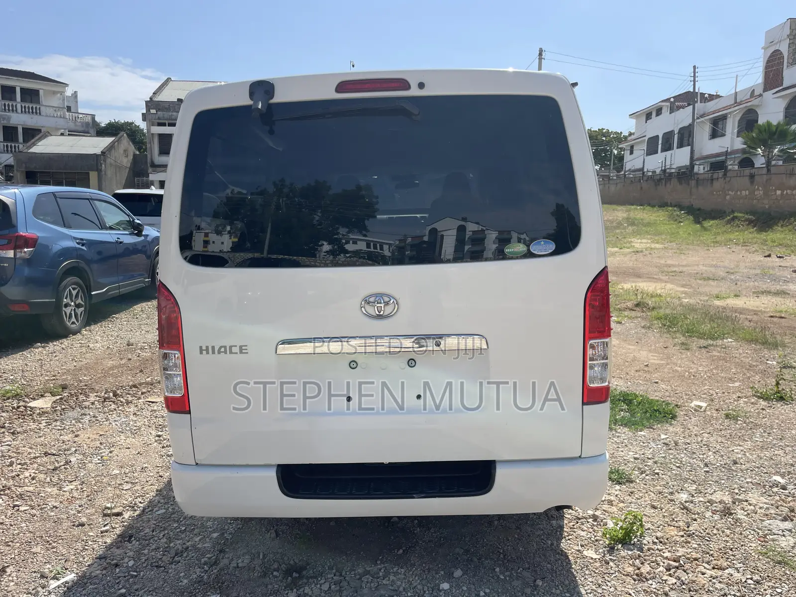 Toyota HiAce 2019 White
