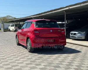 Suzuki Swift 2018 Red