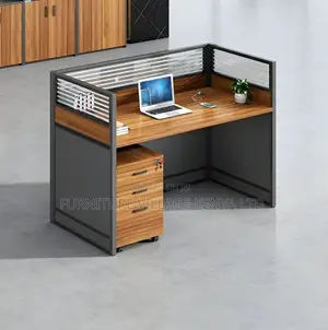 Ergonomic 1-Seater Modular Desk With Mobile Pedestal