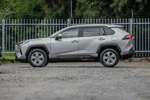 Toyota RAV4 2020 Silver