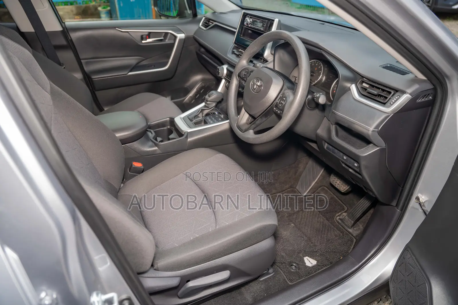 Toyota RAV4 2020 Silver