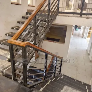Floating Staircases | Custom Steel Wood Designs