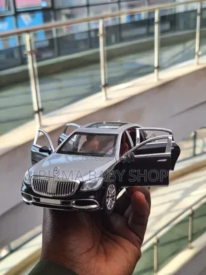 Maybach 560 Toys Car
