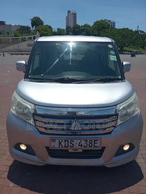 Mitsubishi Delica 2016 Silver