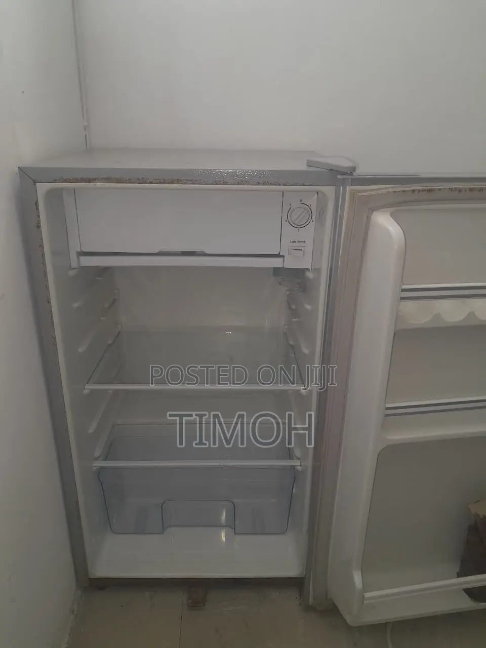Selling A Good Fridge