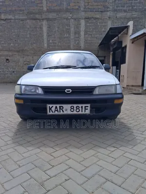 Toyota Corolla 1999 White