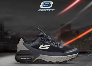 Sketchers Max Protect