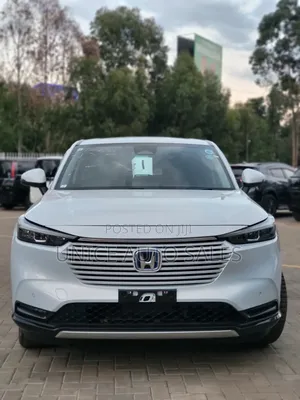 Honda Vezel 2021 White