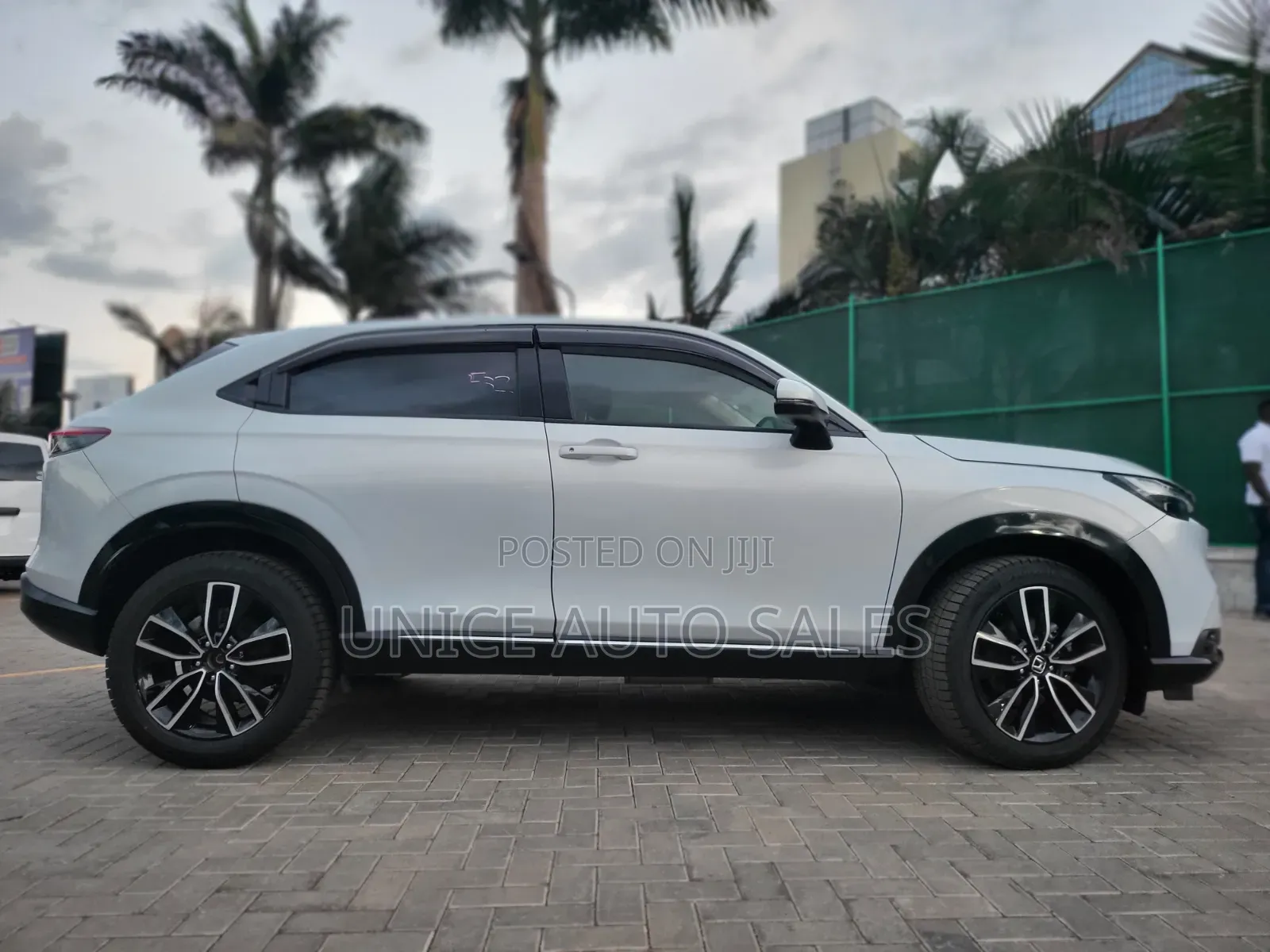 Honda Vezel 2021 White