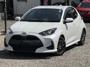 Toyota Yaris 2019 White