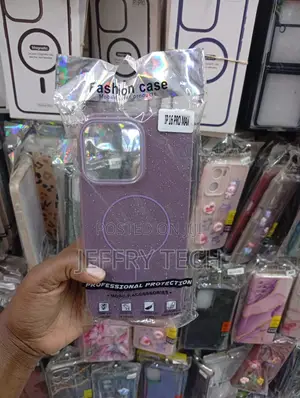 iPhone 16 Pro Max,Purple, Glittery Magsafe Phone Case