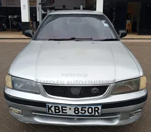 Nissan Sunny 2001 Silver