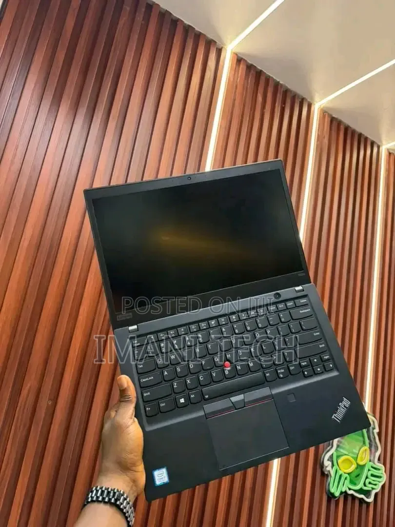 Laptop Lenovo ThinkPad T490s 16GB Intel Core i7 SSD 512GB