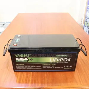 Yachu 2.56 Kwh Lithium Battery With Display 25.6v 100ah Bms