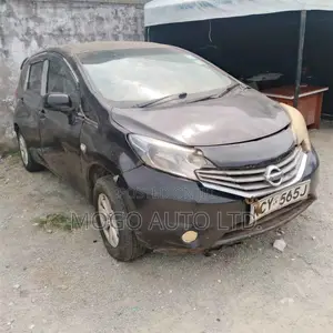 Nissan Note 2013 Purple