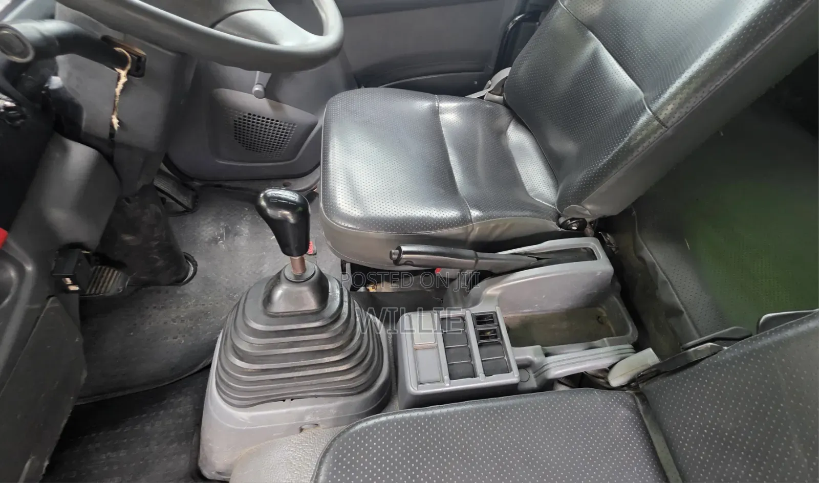Isuzu FRR 2022