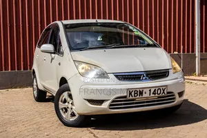 Mitsubishi Colt Plus 2006 Silver