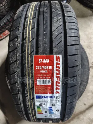 225/40r18 Sunfull