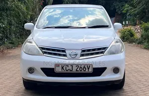Nissan Tiida 2009 White