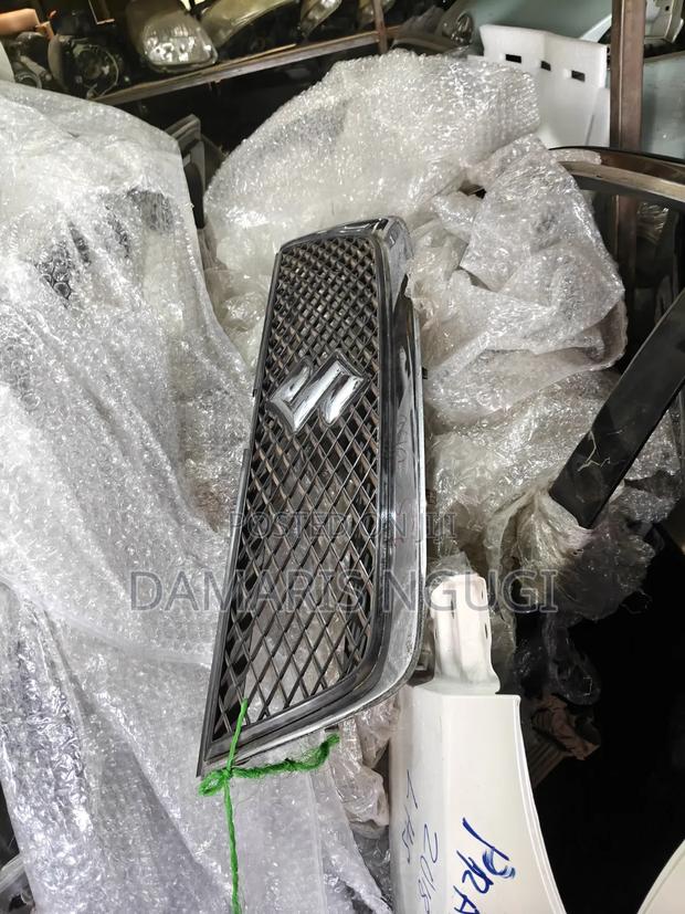 Suzuki Escudo Grill - thumbnail 2