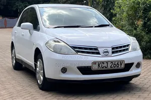 Nissan Tiida 2009 White