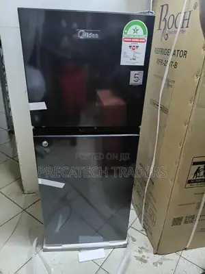 Midea 187l Energy Saving Fridge With Top Freezer