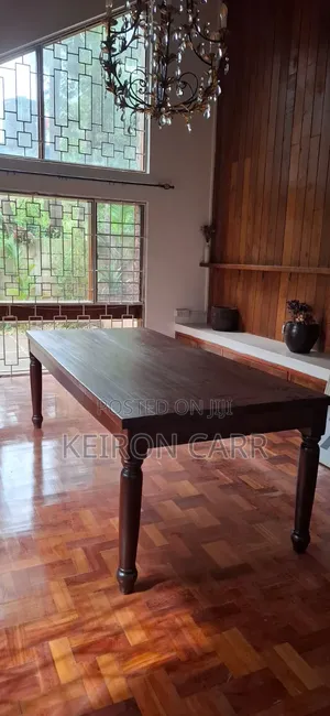 Dining Table, Mahogany, 8 Seater Without Chairs