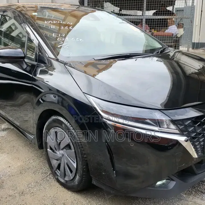 Nissan Note 1.2 Hybrid 2021 Black